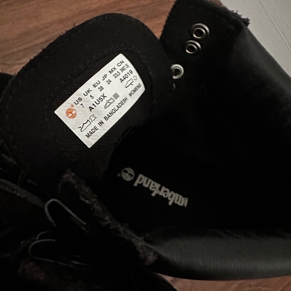 Women’s Timberland boots- black - Picture 7 of 9